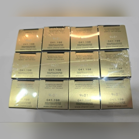 12xCHANEL SUBLIMAGE L'ESSENCE FONDAMENTALE Sealed Batch Total 60 ml/2 oz - Picture 7 of 7